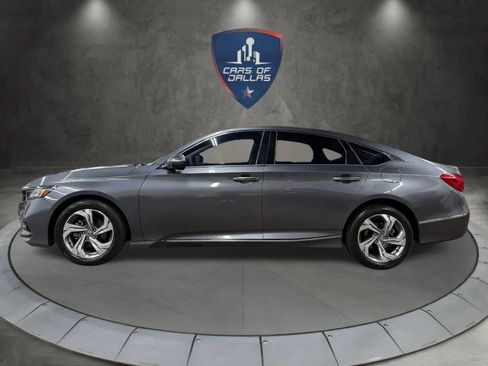 Used 2020 Honda Accord EX image 2