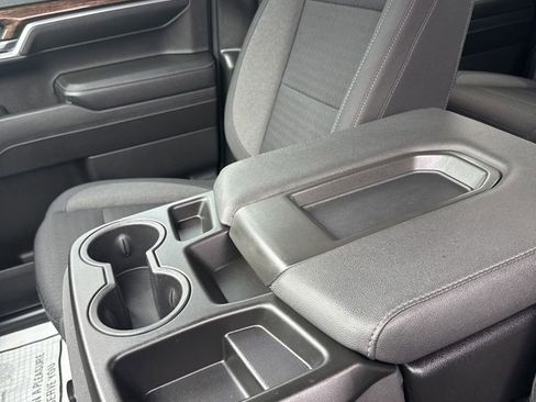 Used 2024 GMC Sierra 1500 Elevation image 14