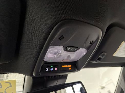 Certified 2024 GMC Canyon Elevation w/ Convenience Package image 29