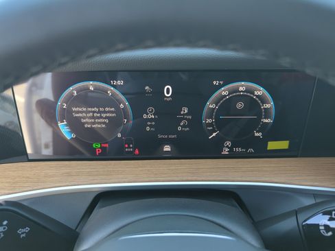 New 2026 Volkswagen Tiguan SEL R-Line AWD/4WD image 11