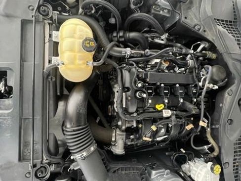 Used 2021 Ford Mustang Coupe image 44