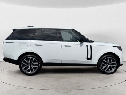 New 2026 Land Rover Range Rover SE AWD/4WD image 3