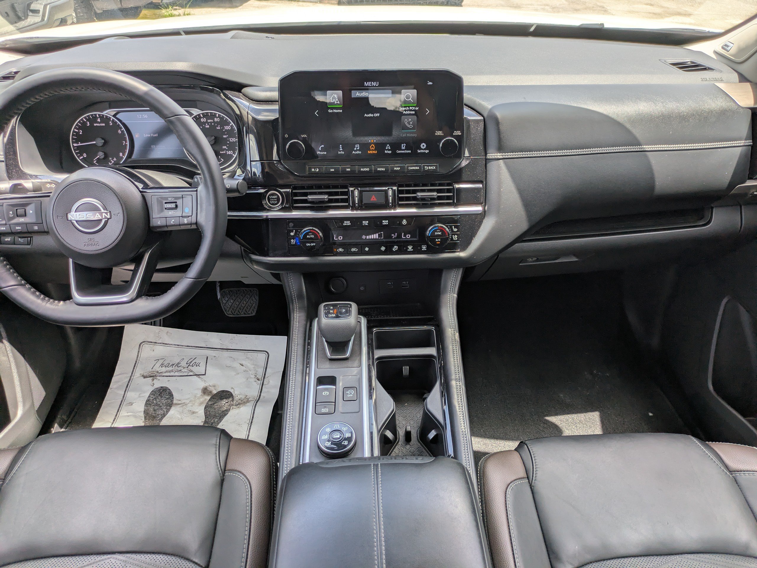 Used 2023 Nissan Pathfinder Platinum w/ Black Appearance Package AWD/4WD image 13