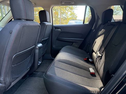 Used 2017 GMC Terrain SLE image 17