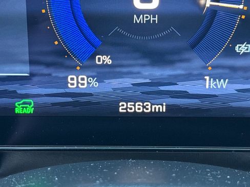 Used 2026 Chevrolet Blazer EV LT FWD image 3