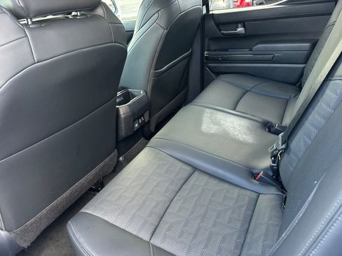 Used 2024 Toyota Tacoma TRD Off-Road image 14