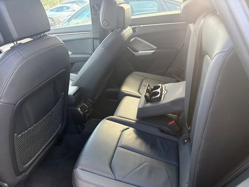 Used 2025 Audi Q3 2.0T Premium AWD/4WD image 3