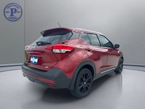 Used 2020 Nissan Kicks SR FWD image 7