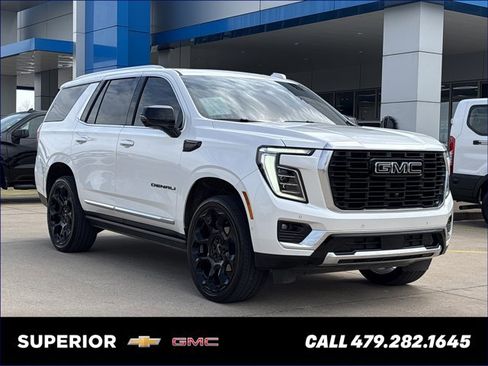 Used 2025 GMC Yukon Denali w/ Denali Reserve Package image 1