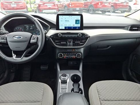 Certified 2022 Ford Escape SE w/ SE Sport Appearance Package AWD/4WD image 21