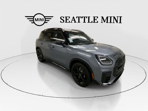 New 2026 MINI Cooper Countryman S w/ Comfort Package Max image 2