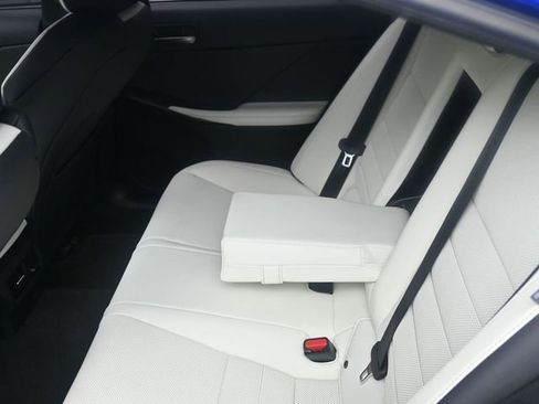 Used 2021 Lexus IS 350 F Sport image 30