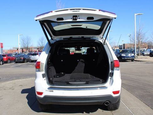 Used 2019 Jeep Grand Cherokee Limited image 10