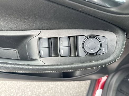 Certified 2023 Buick Encore GX Preferred w/ Cold Weather Comfort Package image 21