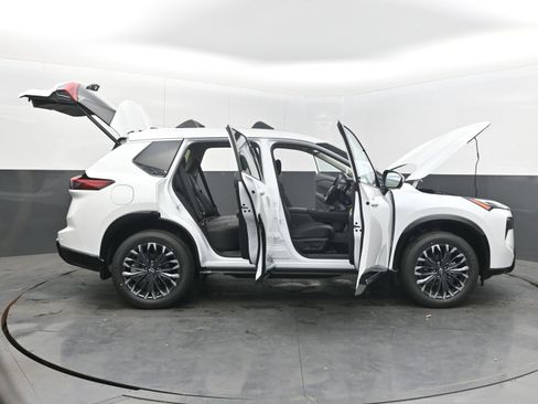 New 2026 Nissan Rogue Platinum AWD/4WD image 47