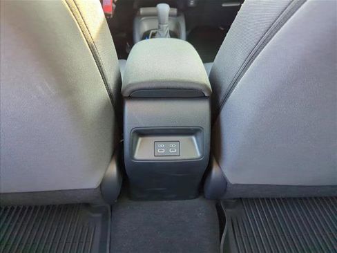 Certified 2025 Toyota Corolla LE image 22