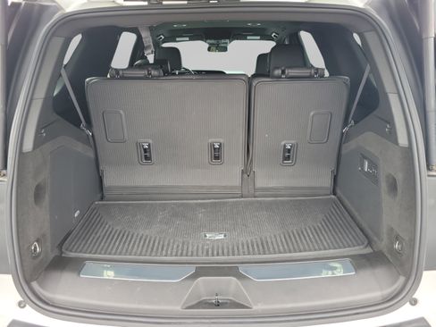Used 2024 Cadillac Escalade Luxury w/ LPO, Floor Liner Package AWD/4WD image 7