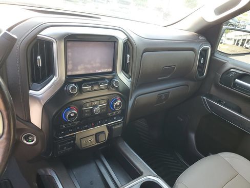 Used 2021 Chevrolet Silverado 1500 LTZ w/ Safety Package II AWD/4WD image 29