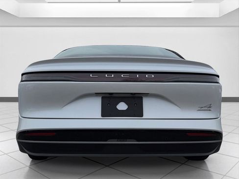Used 2023 Lucid Air Grand Touring image 5