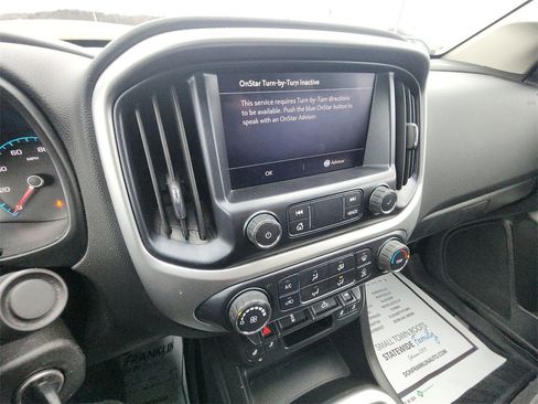 Used 2019 Chevrolet Colorado LT w/ LT Convenience Package image 18