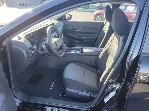 New 2026 Nissan Sentra SV w/ SV Convenience Package FWD image 6