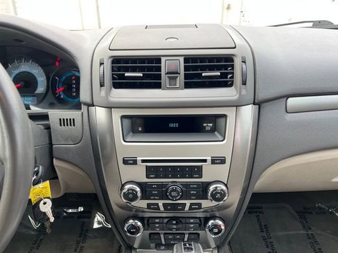 Used 2011 Ford Fusion SEL w/ 302A Rapid Spec Order Code image 22