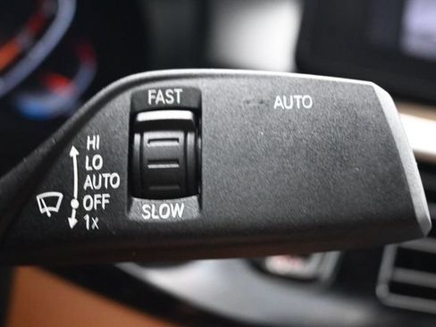 Used 2022 BMW 530i w/ M Sport Package RWD image 21