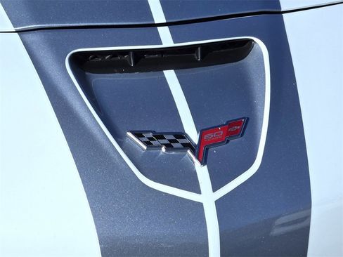 Used 2013 Chevrolet Corvette 427 w/ 1SC Preferred Equipment Group image 12