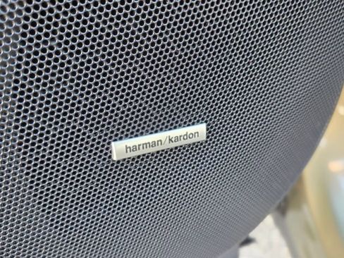 Certified 2024 Subaru Forester Touring w/ Pop Package 2 image 26