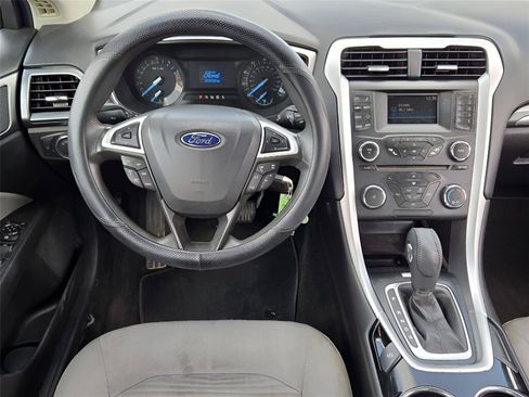 Used 2016 Ford Fusion S FWD image 25