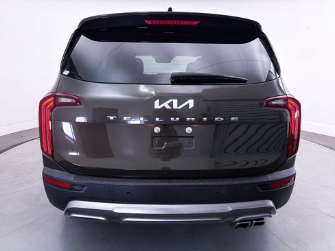 Used 2022 Kia Telluride SX FWD image 16