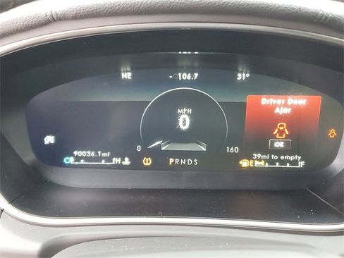 Used 2020 Lincoln Nautilus Premier w/ Equipment Group 101A image 14