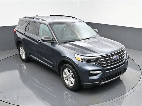 Used 2023 Ford Explorer XLT w/ Equipment Group 202A image 21