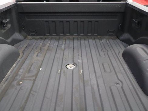 Used 2018 Ford F250 Lariat w/ Lariat Value Package AWD/4WD image 26