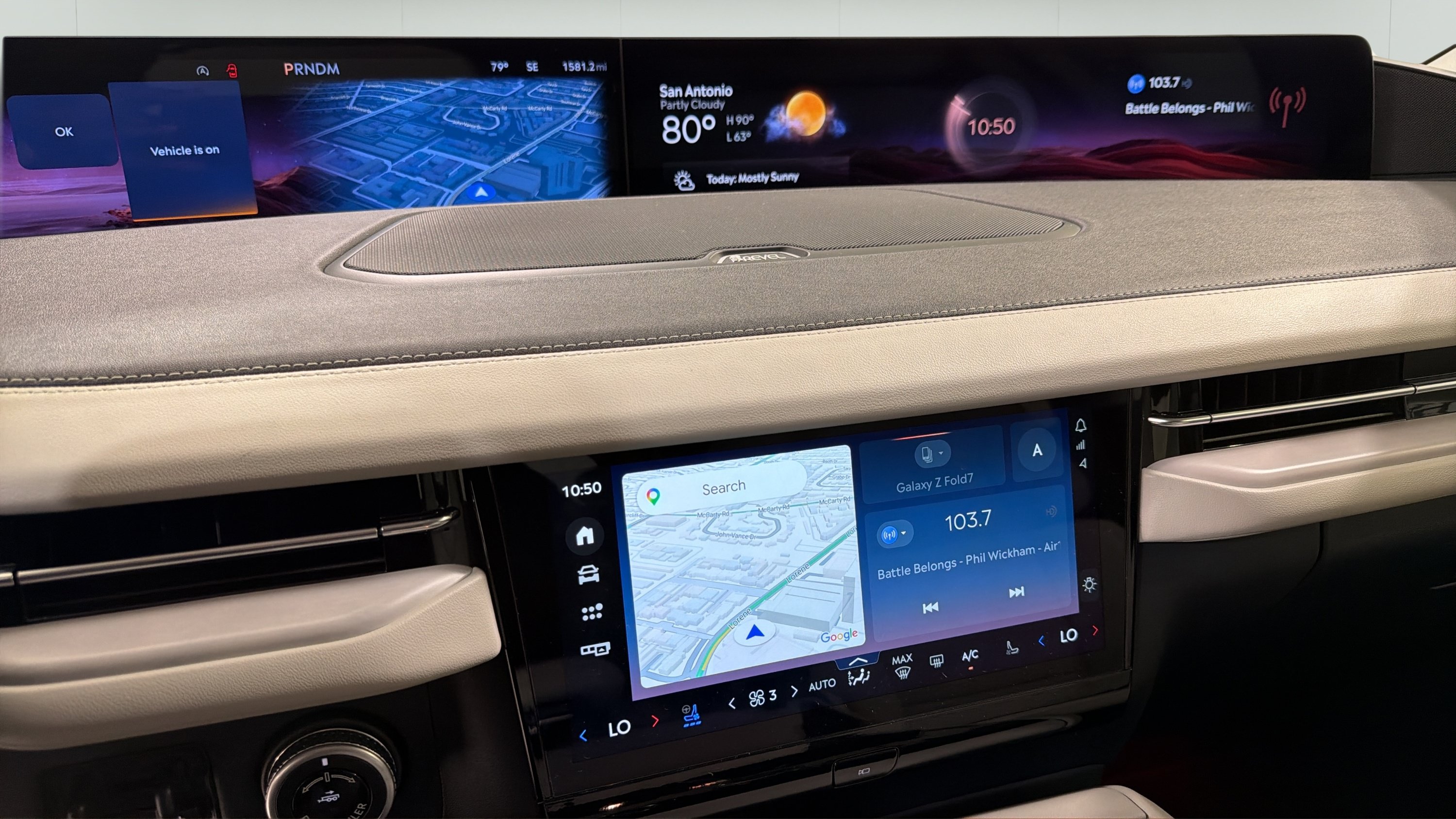 Used 2026 Lincoln Navigator Premiere AWD/4WD image 17