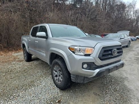 Used 2023 Toyota Tacoma SR5 image 2