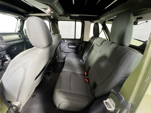 Used 2021 Jeep Wrangler Sport S w/ Sun And Sound Package image 23