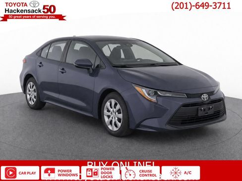 Used 2024 Toyota Corolla LE FWD image 1