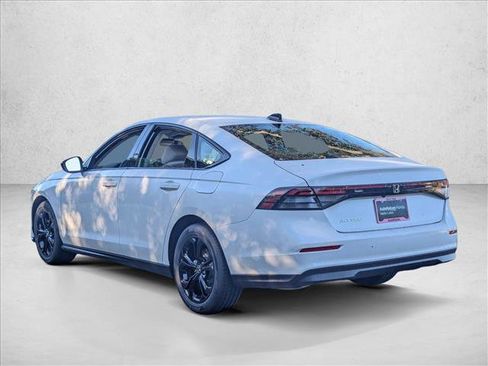 New 2025 Honda Accord SE image 8