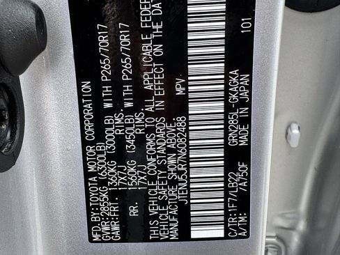 Used 2022 Toyota 4Runner SR5 Premium w/ Moonroof Package image 50