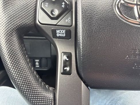 Used 2023 Toyota Tacoma TRD Sport w/ Technology Package AWD/4WD image 25