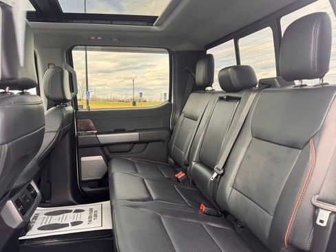 Used 2025 Ford F350 Lariat w/ Lariat Ultimate Package AWD/4WD image 29
