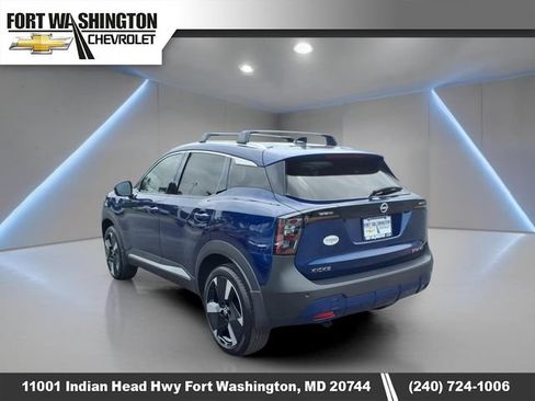 Used 2026 Nissan Kicks SR w/ Cold Weather Package AWD/4WD image 3