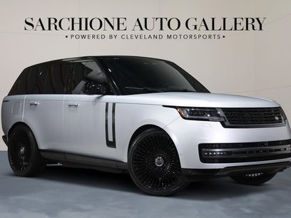 Used 2025 Land Rover Range Rover SE