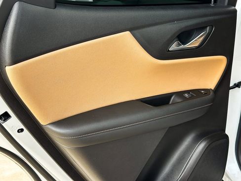 Used 2024 Chevrolet Blazer Premier w/ Enhanced Convenience Package image 30