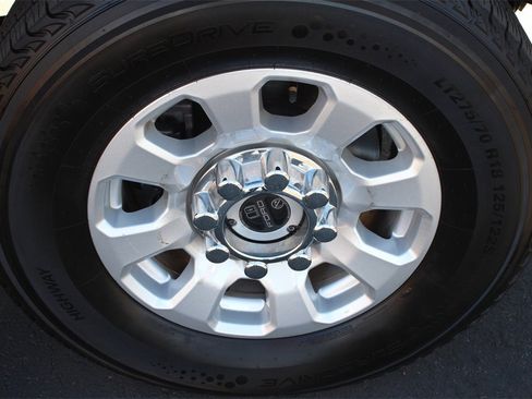 Certified 2024 Ford F250 XLT image 14