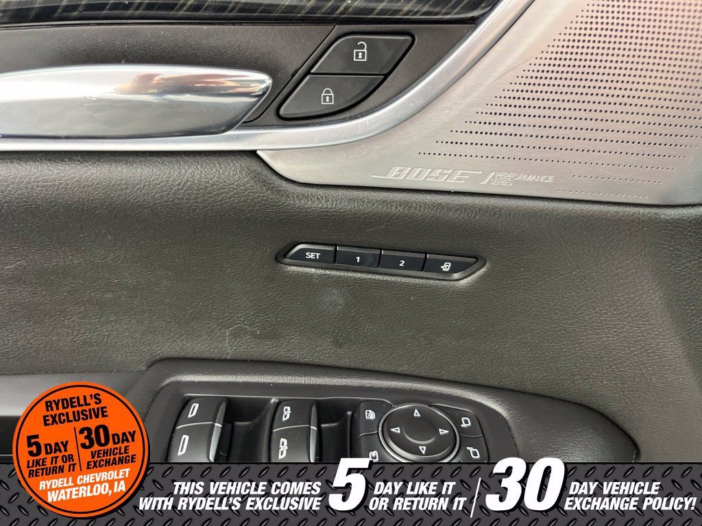 Used 2020 Cadillac XT6 Premium Luxury AWD/4WD image 22