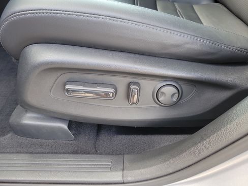 Used 2023 Honda CR-V EX-L image 23