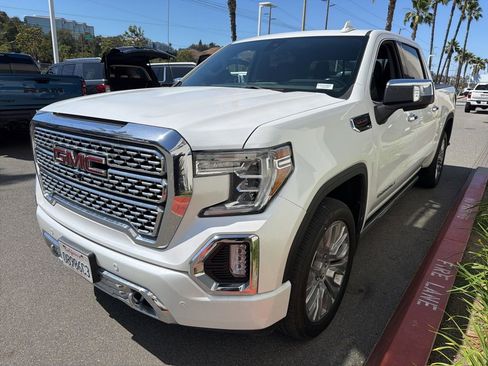 Used 2021 GMC Sierra 1500 Denali w/ Denali Ultimate Package image 2