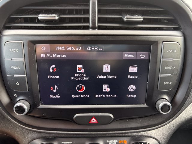 Certified 2022 Kia Soul LX FWD image 15